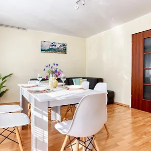 https://apartament-arturro-z-ogrodkiem-w-dolinie-szczescia.szklarskaporebahotels.net